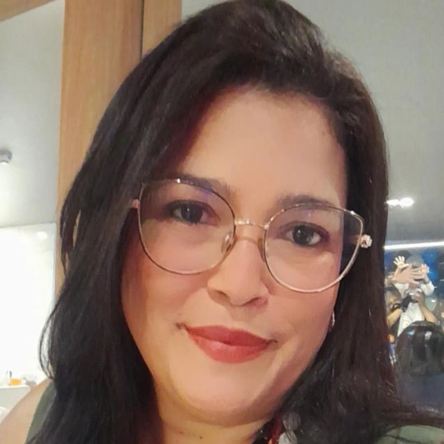 Lucíola Barbosa dos Santos Farias, Psicólogo Salvador