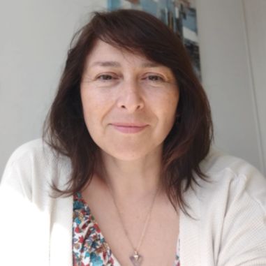 Sissy Martínez, Psicólogo Santiago