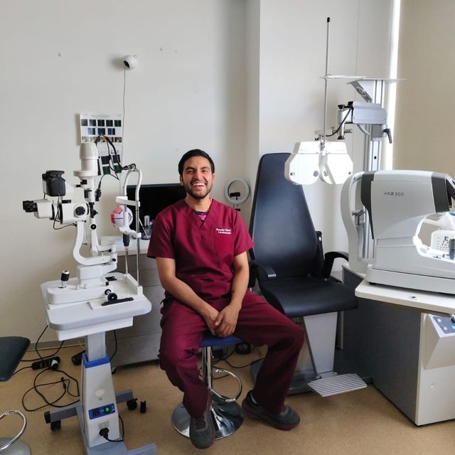 Alexander Yáñez Briceño, Tecnólogo médico Viña del Mar