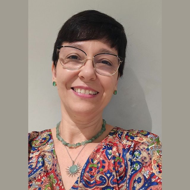 Angélica Thiengo Machado, Psicanalista Niterói