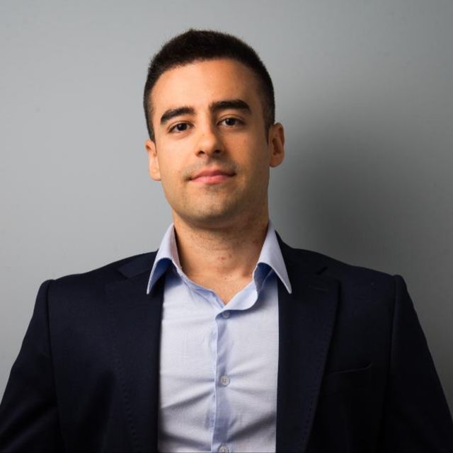 Rafael Zonzini Vicente Veiga, Ortopedista - Traumatologista Santos