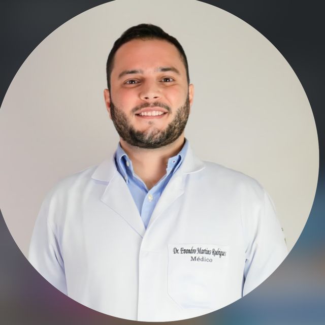 Evandro Martins Rodrigues, Psiquiatra Além Paraíba