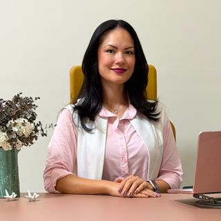 Paula H. Takegawa, Cirurgião pediátrico Piracicaba