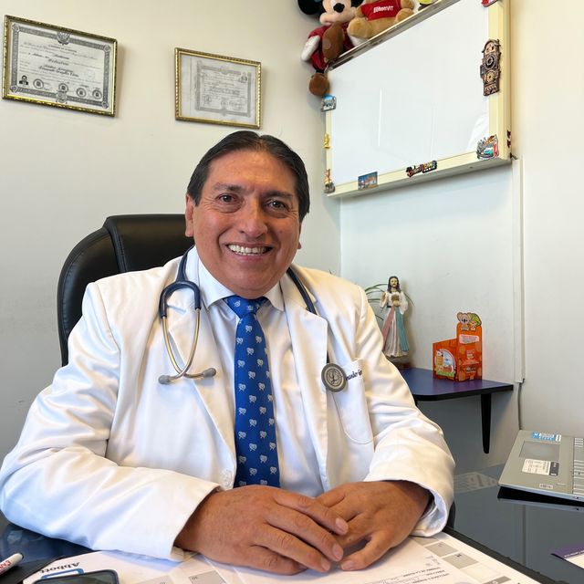 Fernando Gonzales Vivas, Pediatra Huancayo