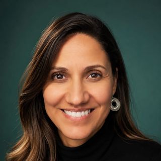 Dra. Manuela Ferreira