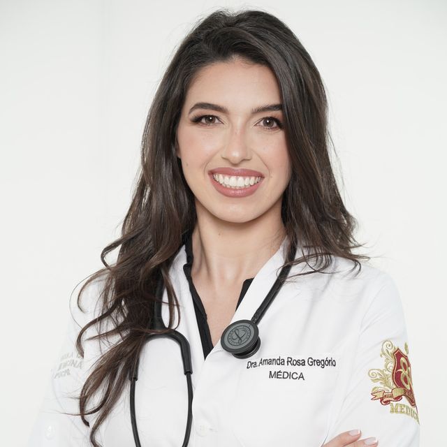 Amanda Rosa, Médico clínico geral Adrianópolis