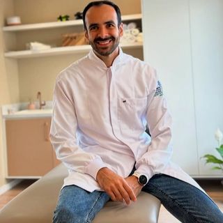 Dr. Eduardo Michelino Junqueira