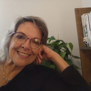 Márcia Carneiro Knapik, Psicólogo Curitiba