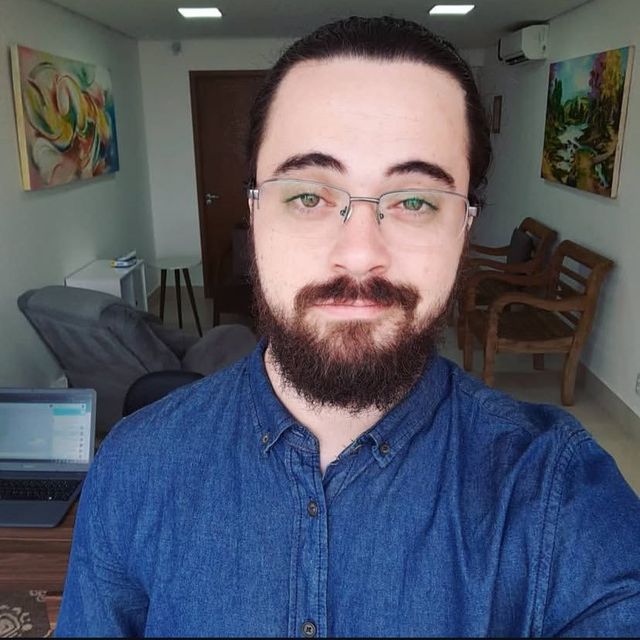 Victor Lawrence Bernardes Santana, Psicólogo Goiânia