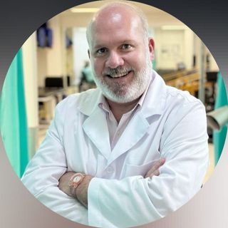 Ampliar imagem: Michel Caron, Especialista em Dor Porto Alegre