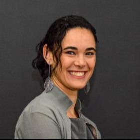 Dra. Maria Claudia Arvigo