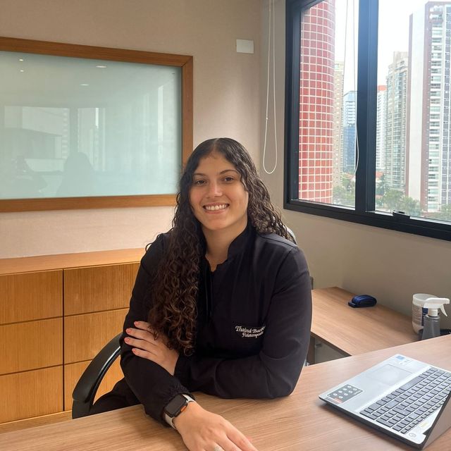 Thainá Barbosa de Souza, Fisioterapeuta São Paulo