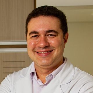 Rafael Ribeiro Bernardes, Pneumologista pediátrico Pouso Alegre