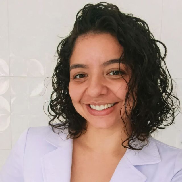 Anna Beatriz  Souza Ligório, Fisioterapeuta Goiânia