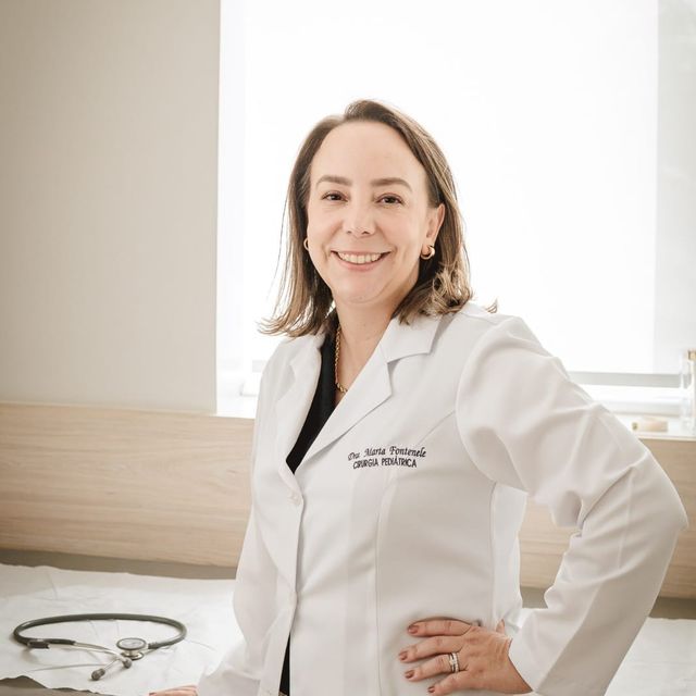 Marta Beatriz Fontenele Santos, Cirurgião pediátrico Brasília