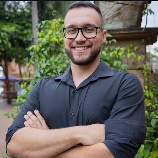 Ampliar imagem: Alex Henrique Batista, Fisioterapeuta São Miguel Do Iguaçu