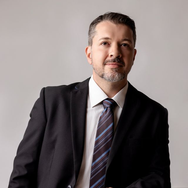 Douglas Fernandes Martins, Pediatra São Carlos