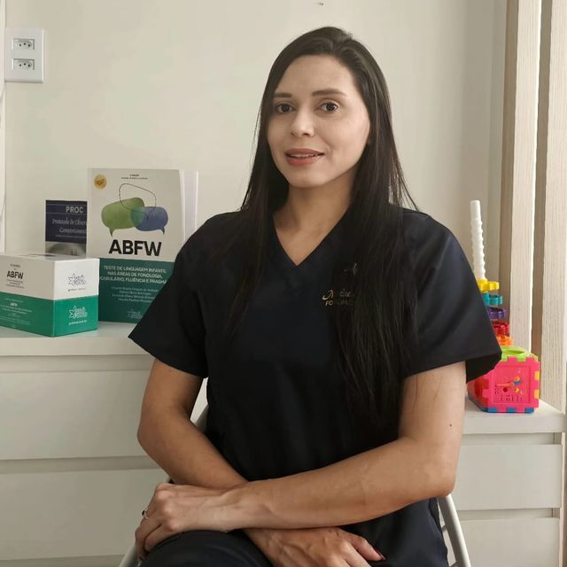 Michele Costa, Fonoaudiólogo Belém do Pará