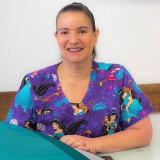 Acercar imagen: María Isabel Peláez Escobar, Terapeuta respiratorio Guarne