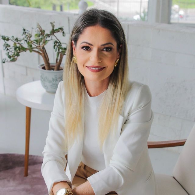 Giana Ross, Nutricionista Curitiba