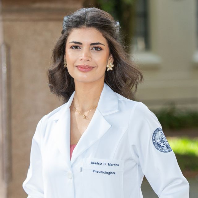Beatriz de Oliveira Martins, Pneumologista Vitória