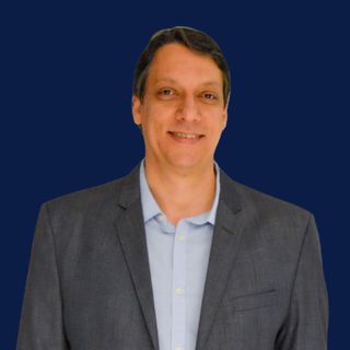  Oswaldo R Chiquitelli