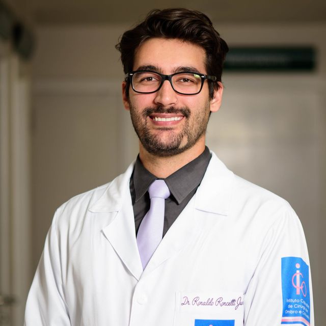 Ronaldo Roncetti Junior ., Ortopedista - Traumatologista Vitória