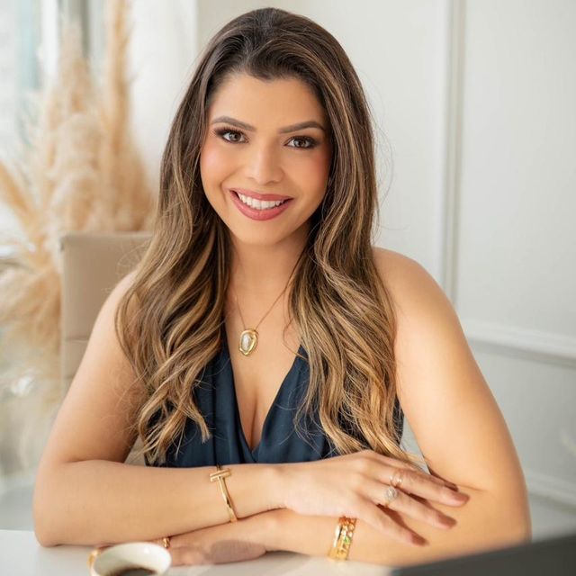 Mayara Vieira de Araújo, Ginecologista Nova Iguaçu