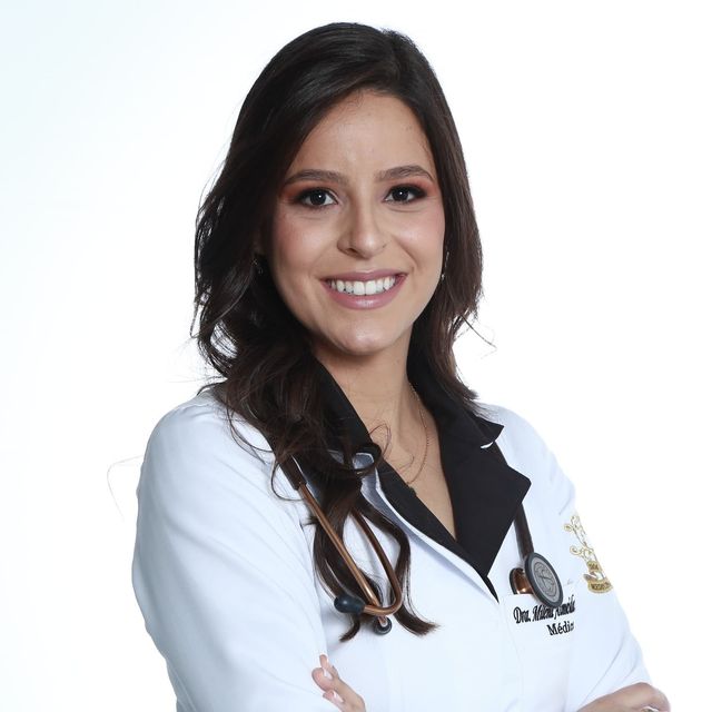 Milena Almeida Nogueira, Pediatra Juiz de Fora