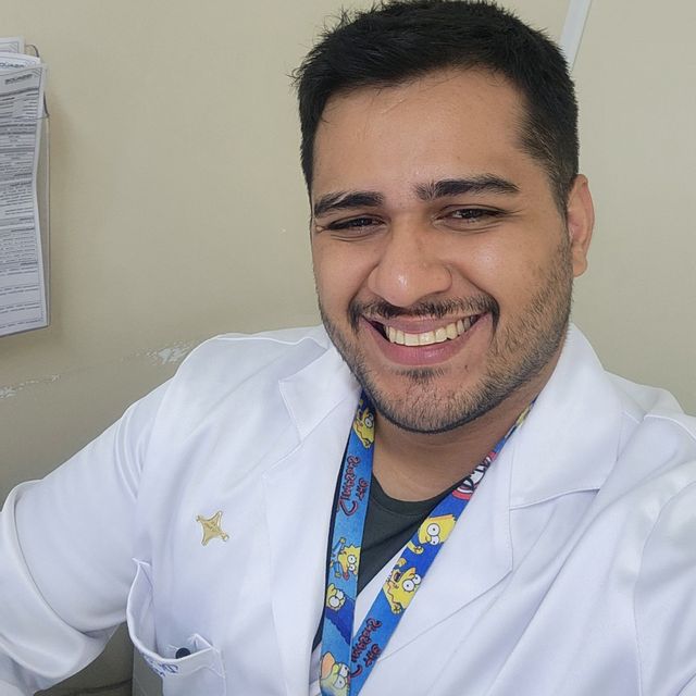 Victor Ramos, Médico clínico geral Rio Grande