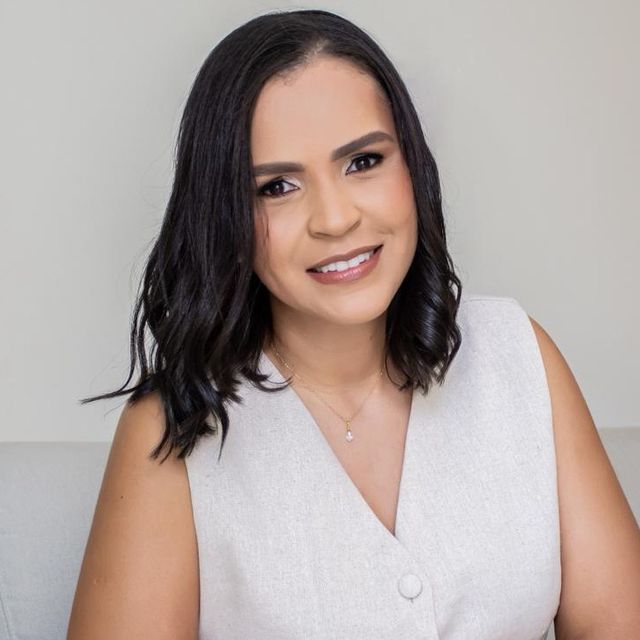 Cinthia  Fontes , Nutricionista Palmas