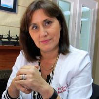 Junia Silva Vasquez, Médico broncopulmonar Concepción