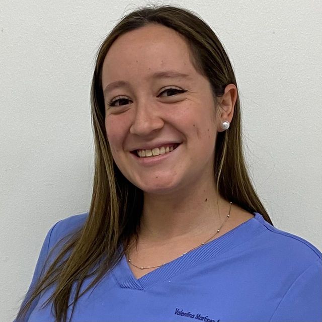 Valentina  Martinez Arriagada, Dentista Las Condes