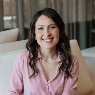 Dra. Paula Vieira de Mello