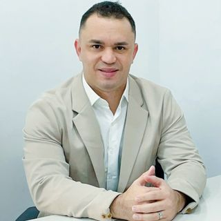 Ampliar imagem: Ruslan Sampaio Lyra, Fisioterapeuta Caieiras