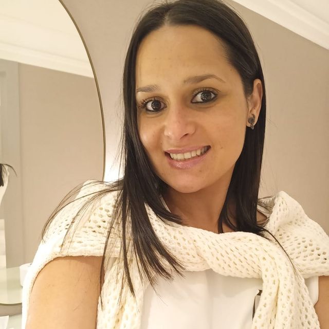 Flávia Elaine Pereira da Silva, Psicólogo Curitiba