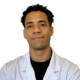 Guilherme Alves Souza, Cirurgião geral Paracatu