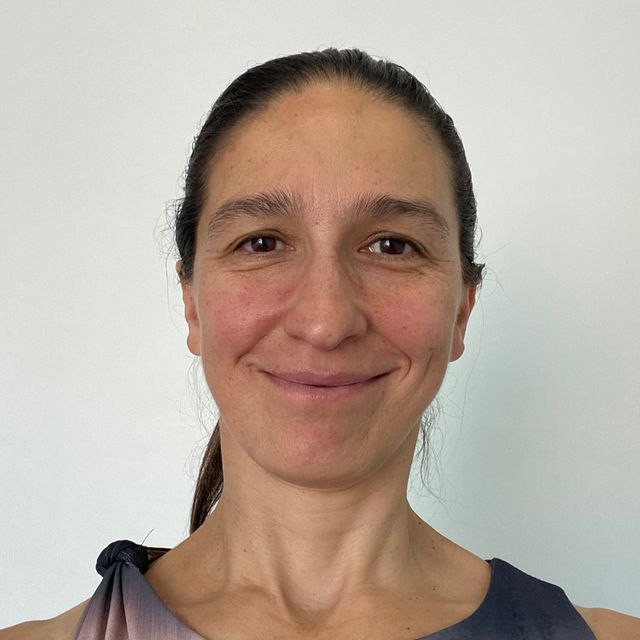 Catherine Helen Iribarne Wiff, Psiquiatra Las Condes