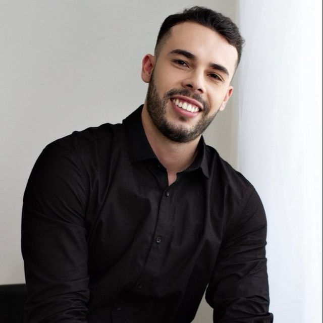 Mateus Antunes, Dentista Balneário Camboriú