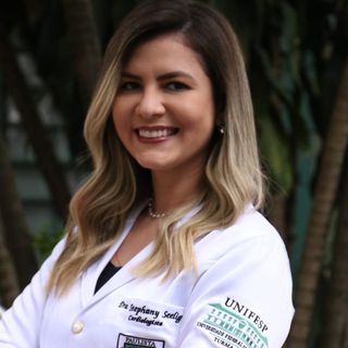 Ampliar imagem: Stephany Da Cunha Seelig, Cardiologista Manaus