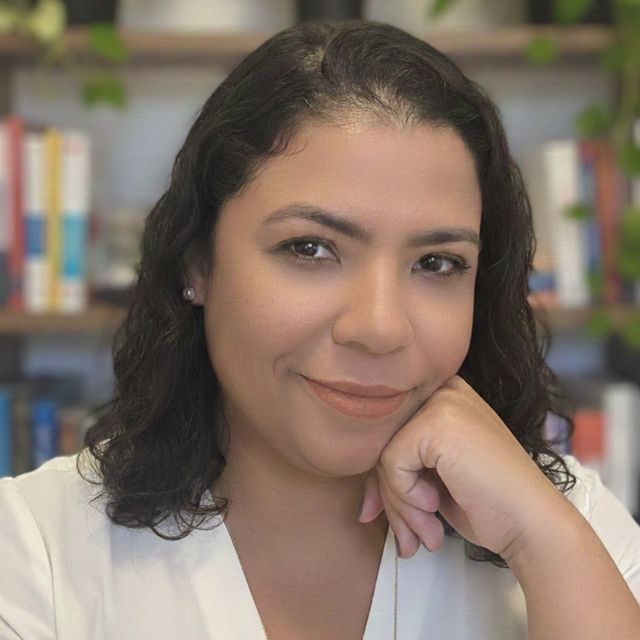 Marcela Martins, Psicólogo Mariana