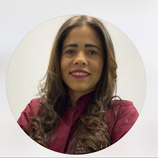 Patricia Araujo Barbosa, Dentista Goiânia
