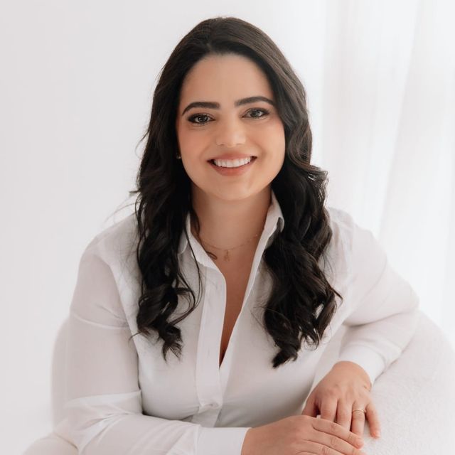 Priscilla Montanhini, Ortopedista - Traumatologista Porto Alegre