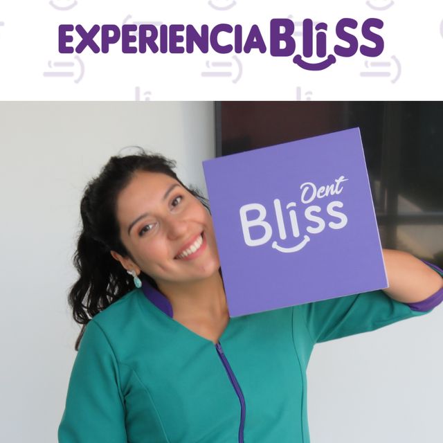 Mariela Torres, Dentista Concepción