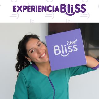 Acercar imagen: Mariela Torres, Dentista Concepción