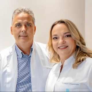 Ampliar imagem: Luciane Amabile Zambonato, Dentista Joinville