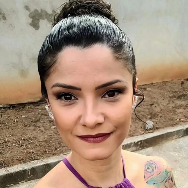 Gabriella Souza Gonçalves, Fisioterapeuta Contagem