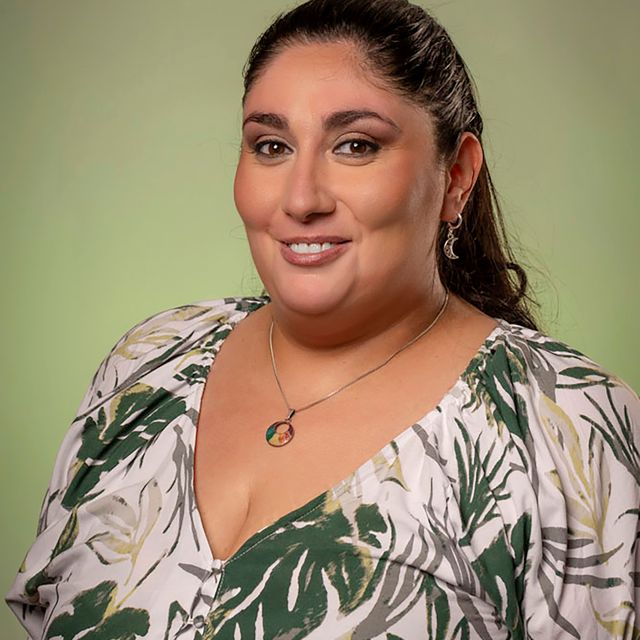 Karen Bernal Jara, Psicólogo 