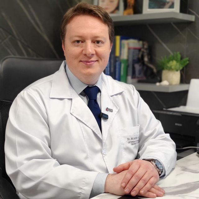 Ricardo Augusto Skroch, Ortopedista - Traumatologista Pato Branco