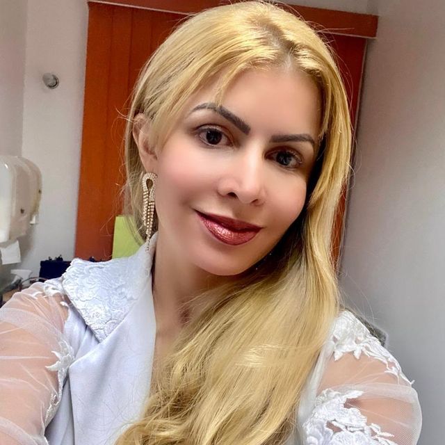 Ana Paula Braga Falcão, Ginecologista Brasília